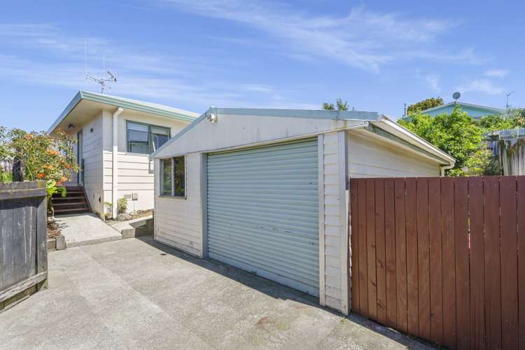 5b Sharyn Place Brookfield_16