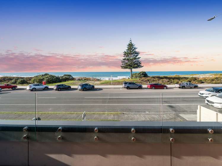 208A Marine Parade Mt Maunganui_23