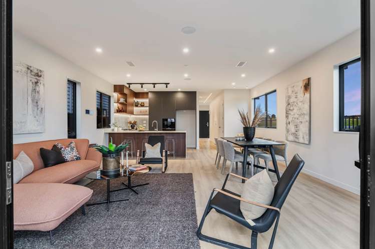 8 Lamont Street_3