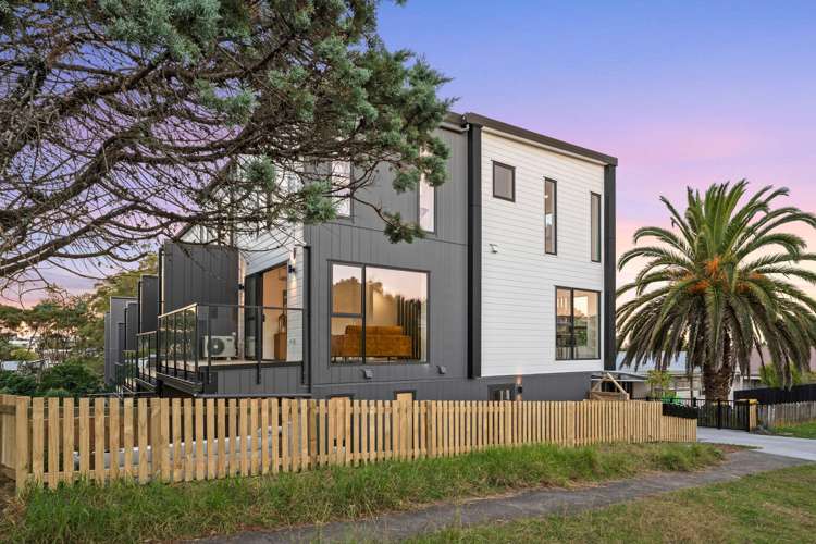 1/33 Elizabeth Drive West Harbour_21