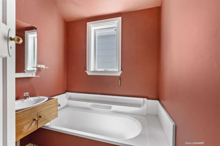 18 Hawker Street Mount Victoria_10