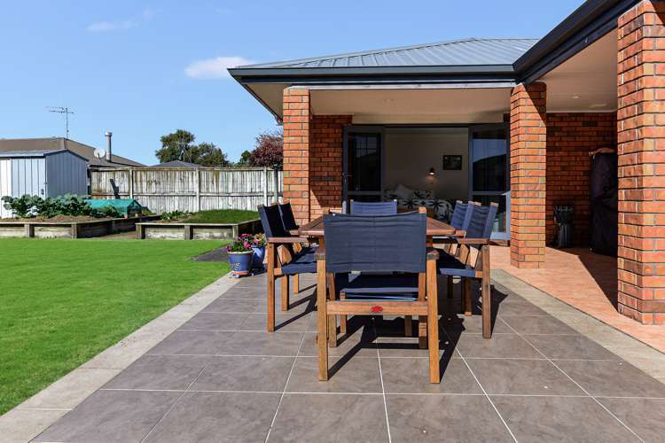 10 Guildford Place Rototuna North_18