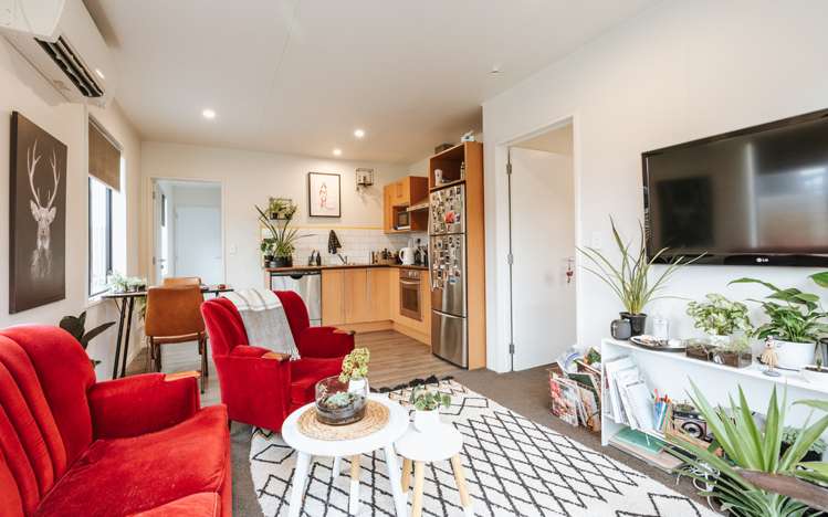 31 Finch Street Albert Town_17