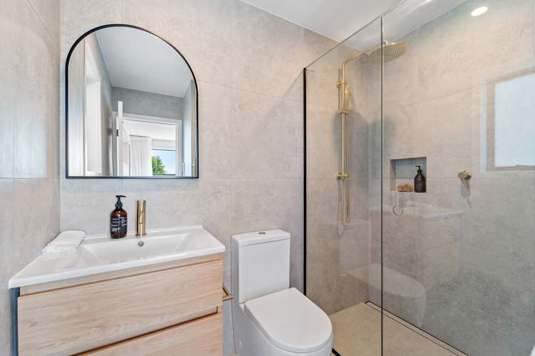 70f Neil Avenue Te Atatu Peninsula_12