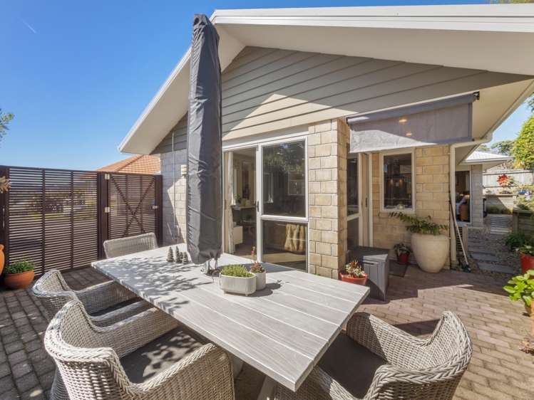 5a Simmonds Grove Greerton_14