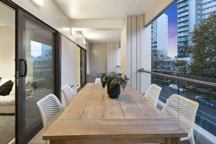 202/41 Beach Road Auckland Central_14