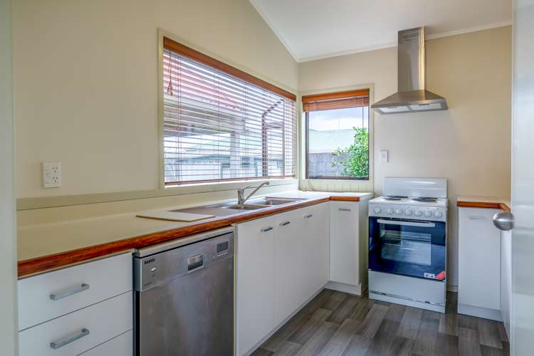 3/54 Swanson Road Henderson_2