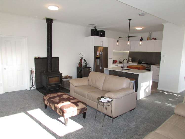 37 Marlborough Street Greymouth_8