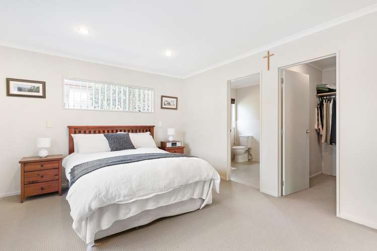 11 Amaretto Avenue Flat Bush_19