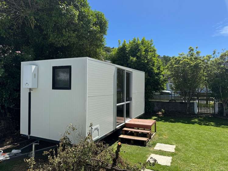 Address withheld Toi Toi_10