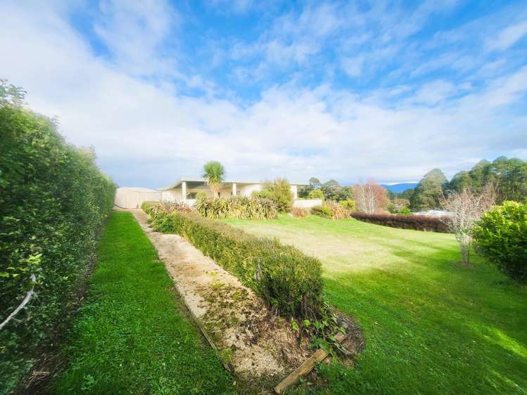 33 Ruataniwha Drive Collingwood_14