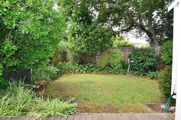 254 Beach Road Campbells Bay_10