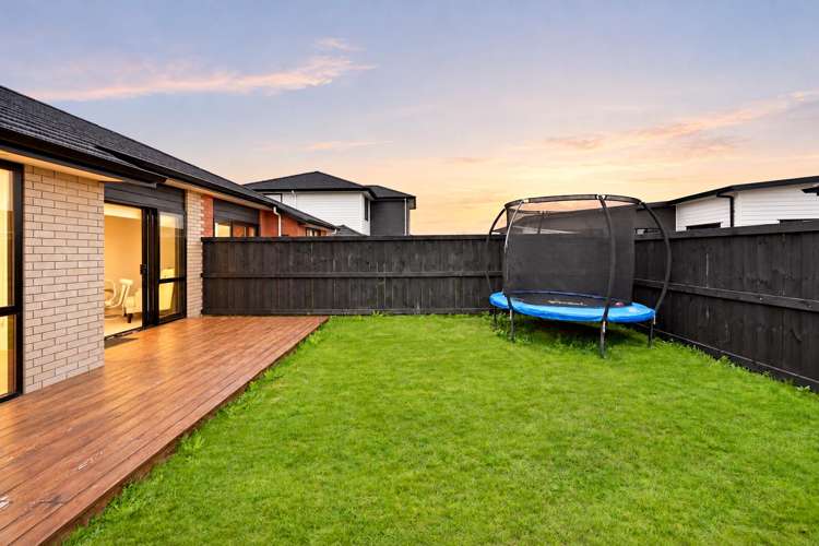 2/3 Tiro Place Rototuna North_19