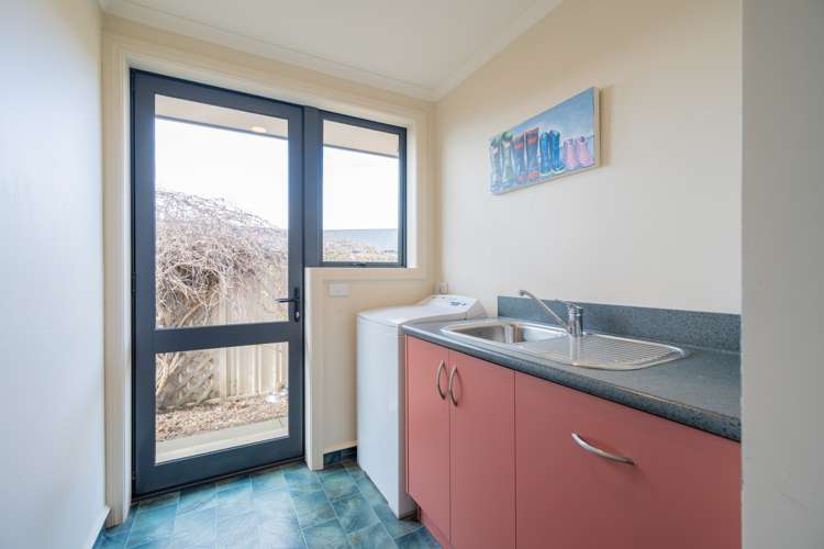 109 Govan Drive Te Anau_20