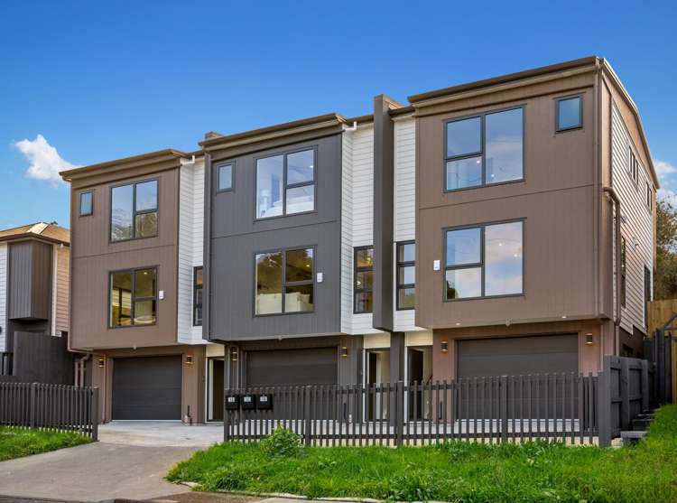 1d Stephen Lysnar Place Hillsborough_2