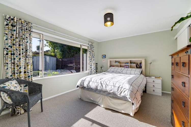 40 Aldinga Avenue Stoke_10