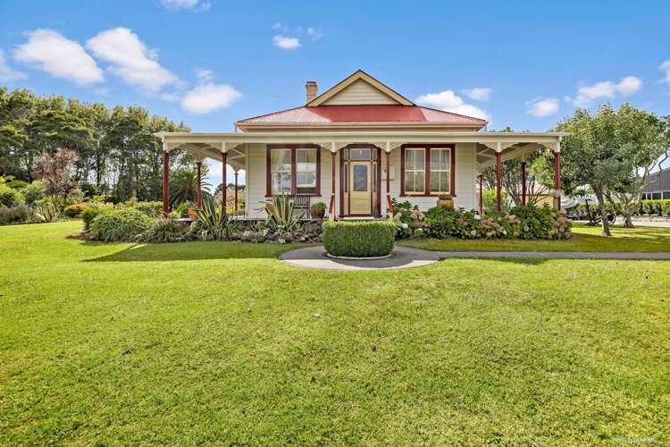 90 Victoria Avenue Waiuku_16