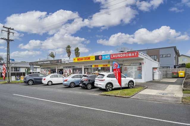 Fee simple, fully-leased, split-risk opportunity