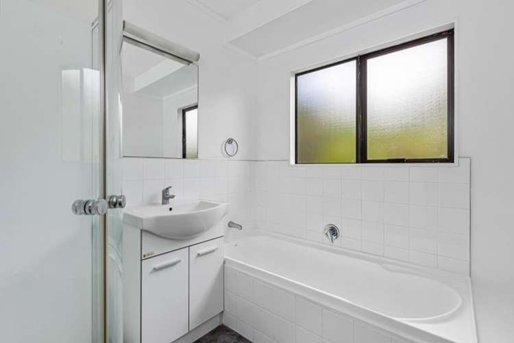 2/63 Rodney Street Wellsford_16