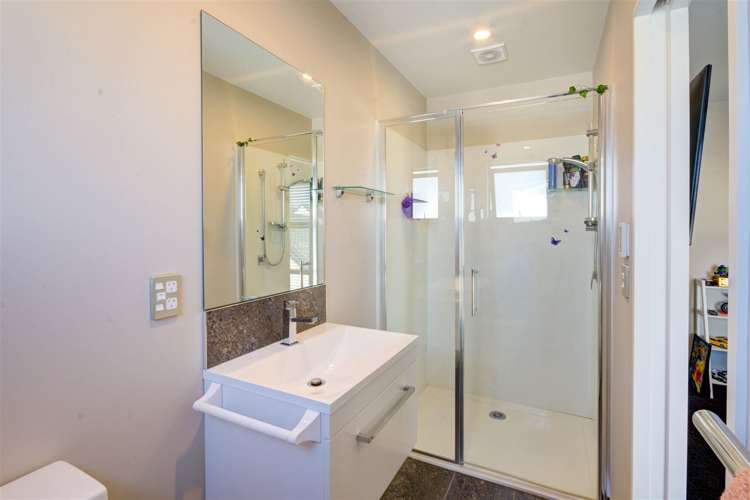 29c Lakeside Drive Pegasus_9