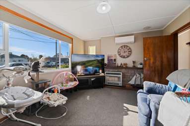 8 Douglas Street_4