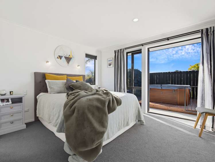 64 Arabian Drive Papamoa Beach_13