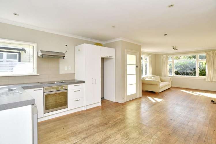 18 Pinewood Avenue North New Brighton_1