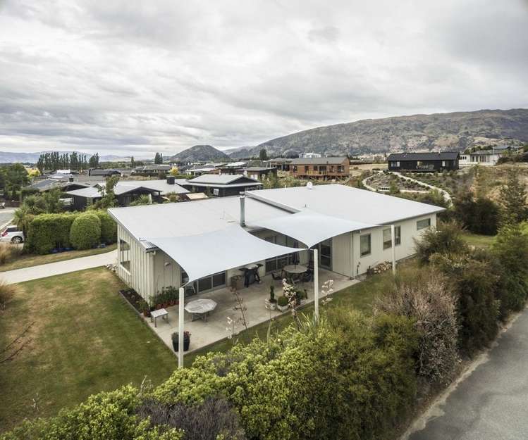 205 Stone Street Wanaka_25