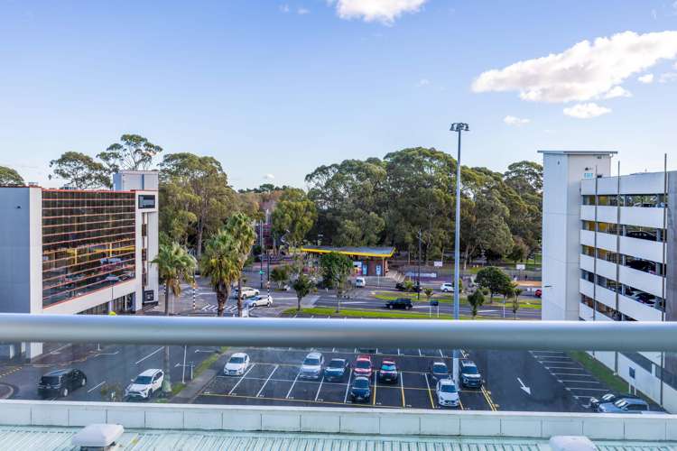410/17 Amersham Way Manukau_9
