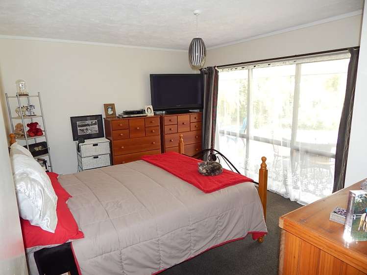 304 Utopia Road Westport_7