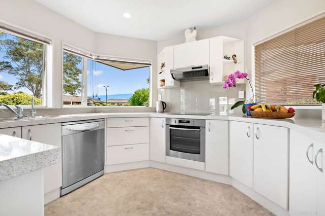 192 Lakeside Drive Orewa_1