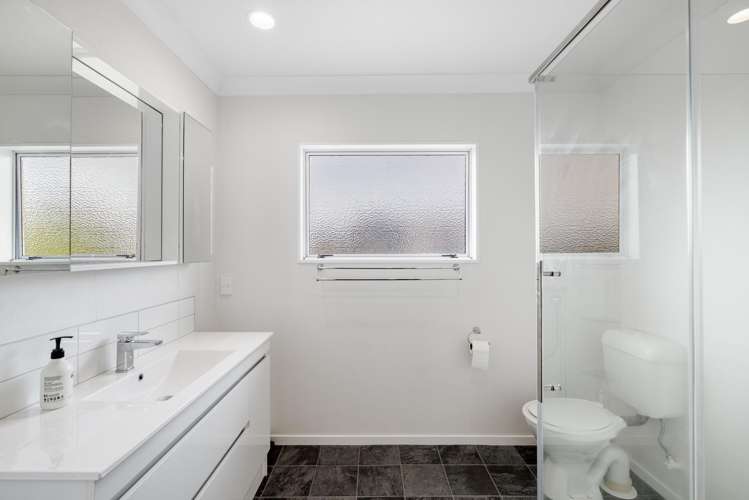 75 Russley Drive Mount Maunganui_15