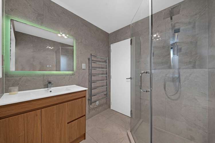 77 Rashni Road Flat Bush_35