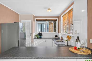 3/410 Devon Street East_2
