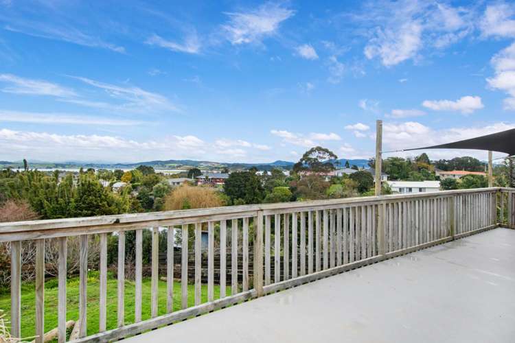 14 Commins Road Onerahi_6