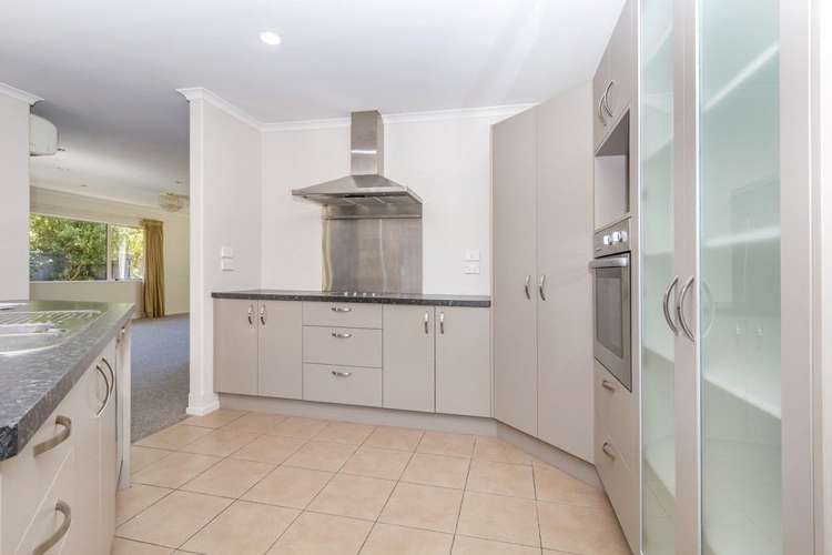 3 Palm Drive Shirley_4