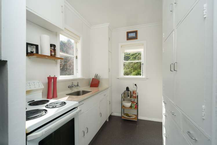 47 Onslow Road Khandallah_6