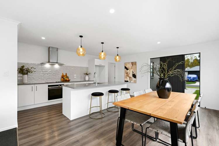 21 Te Au Rere Crescent Cambridge_3