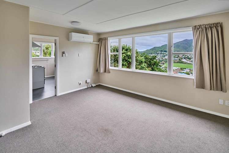 42 Victory Avenue Karori_5