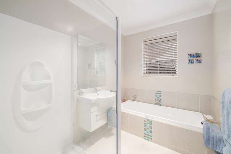 11 Breton Close Northwood_15