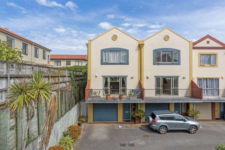 1/14 Ambrico Place New Lynn_14