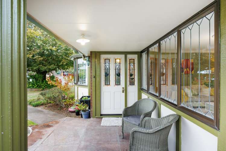 14 Willowbank Crescent_5