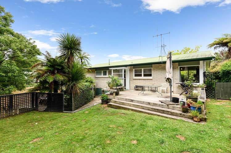 9 Lorraine Place Glenview_5