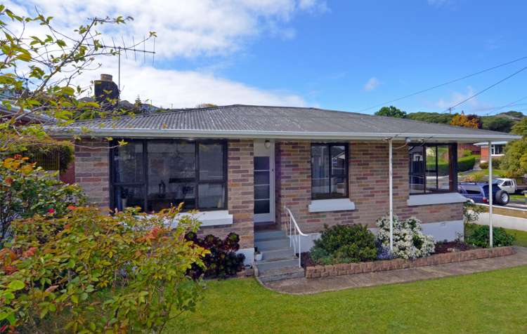 2 Chisholm Place Tainui_14