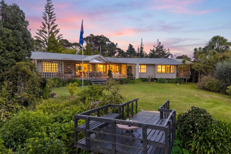 55 Crows Road_3