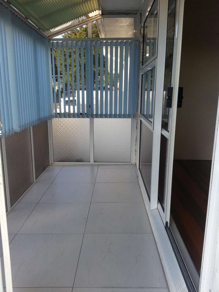 2/142a Great south road Manurewa_6
