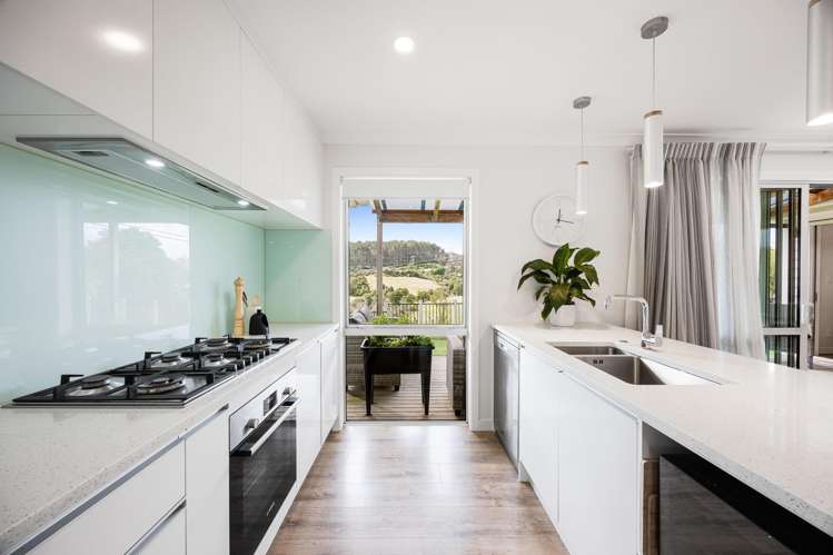 22 Jeroboam Loop Kumeu_2