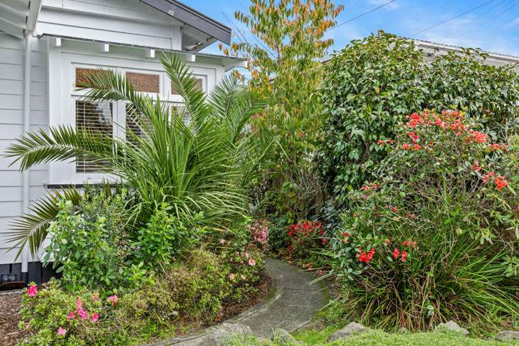 110 Lynwood Road New Lynn_24