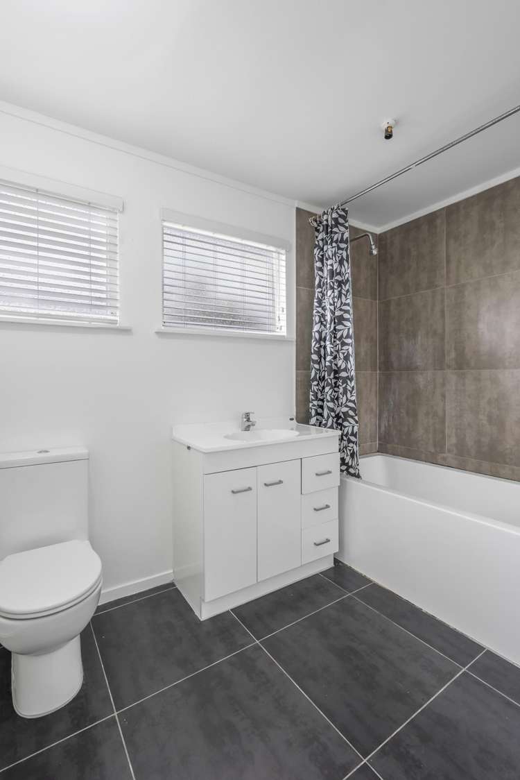 14 Frangipani Avenue Manurewa_4