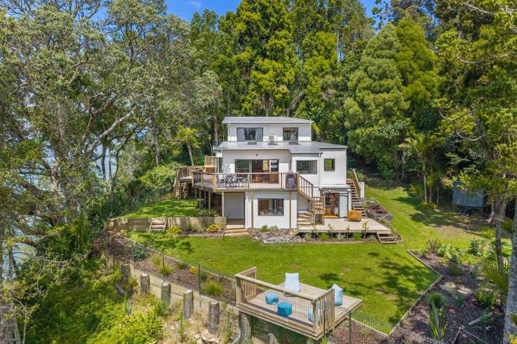 44 Paturoa Road Titirangi_24